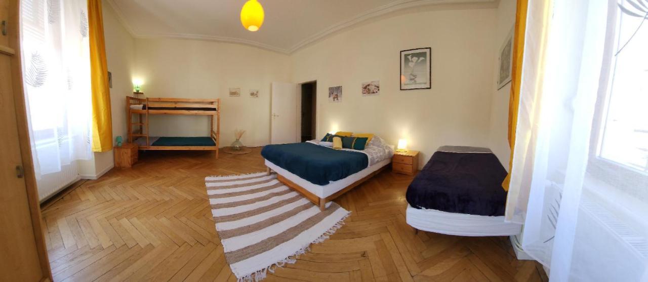 Gite Jonquille, 2 A 8 Personnes Avec Salle De Jeux Et Spa Dans La Residence 방트롱 외부 사진
